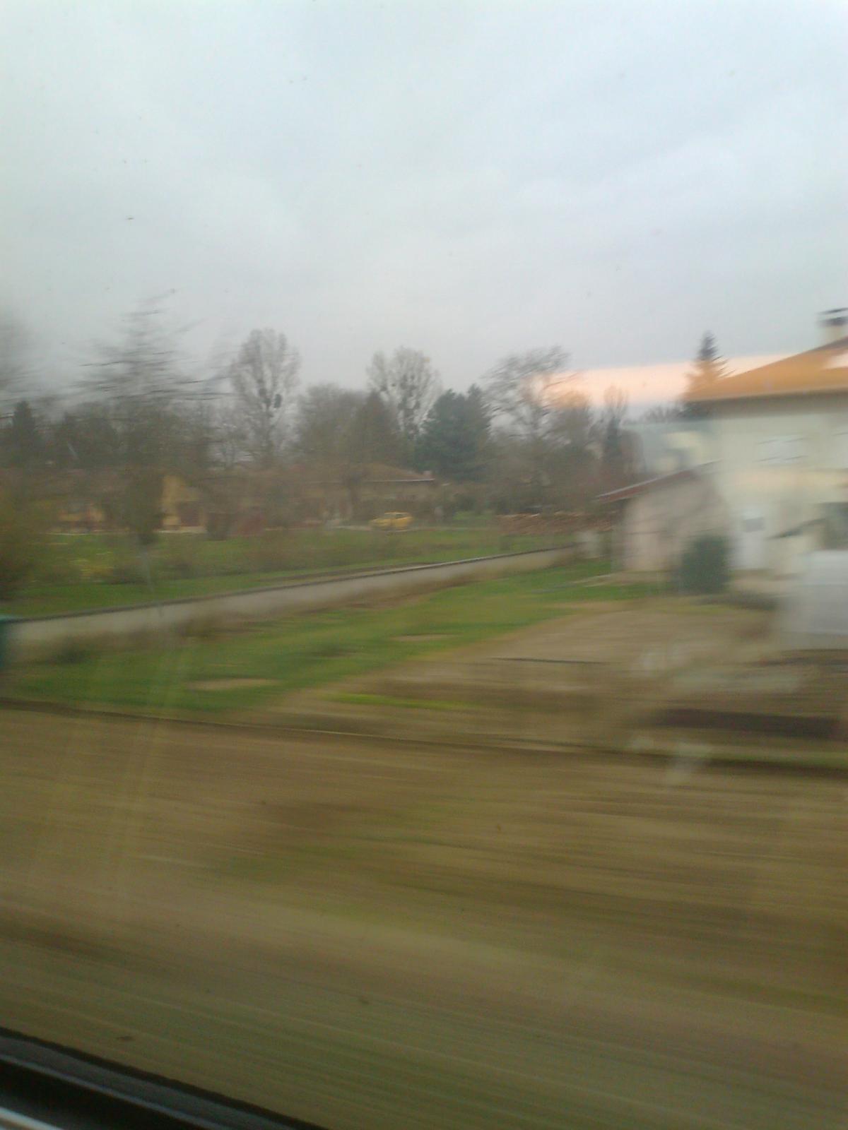 Photos de l'Ain en train Paris - Genève ()